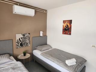 Hostel POINT - Nova Gorica - 0