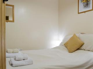 4 Tan Y Bryn Terrace - 2