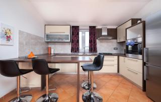 Five-Bedroom Holiday Home In Fazana - 7