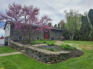 The Getaway home - - 9
