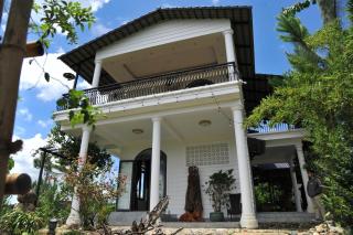 Homestay Villa White House - - 9