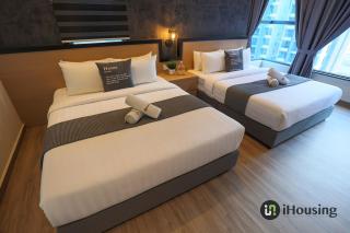 Atlantis 65' TV Gigantic Pool View 3107 iHousing - Malacca - 6