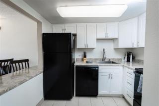 238- Fully Furnished, WiFi Included - Scottsdale - 5