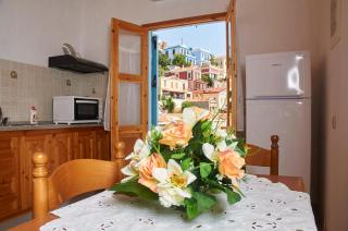 Athina Studios - Sými - 2