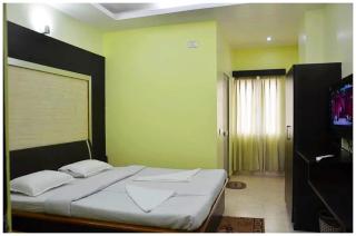 HOTEL barbareek Shilong Near Shaheed Bhagat Singh Road - Khasi Heritage Village - Restaurant - Free Parking & Free Wi-Fi Facilities - Best Hotel In Shilong - Shillong - 3