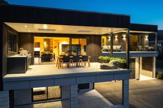 Luxury Modern Home with Ocean & Native Bush Views - Waikawa - 9