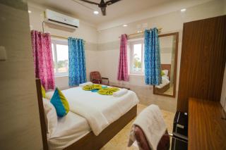 Hotel Mirka Plaza - Bhubaneshwar - 1