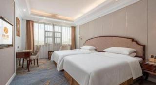 Vienna Hotel Guangzhou Baiyun College Jinyuan Plaza - Guangzhou - 2