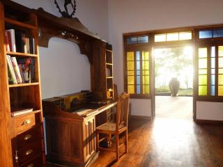 Hill Top Villa - Up Diyaluma Falls - Beautiful Colonial Villa - - 4