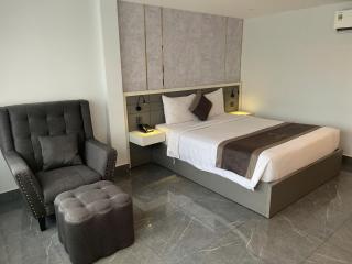 LION 9 HOTEL - 4