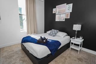 Spacious 420 Friendly 3BR Retreat Near McCormick Place and Soldier Field - Chicago - 7