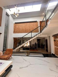 Lakefront Villa 3B2HKS Gated Society - Bangalore - 0