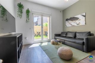 1 STUDIO & 5 APPTS - 1 à 4 lits - 1 à 7 pers - max 31 pers - 1 immeuble - Confort, Flexibilité ------ ENGLISH - 1 STUDIO & 5 APTS - 1 to 4 beds - 1 to 7 guests - up to 31 - same building -- Cattenom - Hayange - 4