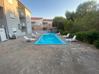 Adria apartments with swimming pool - 5