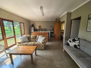 Klugro Cottage - Nelspruit - 5
