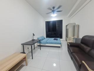 Sky Tree Service Apartment, Bukit Indah - Johor Bahru - 0