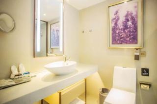 Lavande Hotels Guangzhou Baiyun Avenue North Metro Station - 6