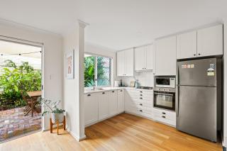 Sunny Villa - modern, courtyard, five mins to Freo - South Fremantle - 2