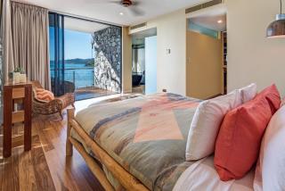 Edge 18 Waterfront Luxury - Hamilton Island - 5