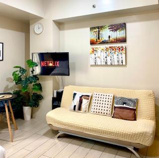 Azure Staycation - Pablo's Suites - Manila - 4