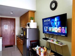 Azure Staycation - Pablo's Suites - Manila - 3