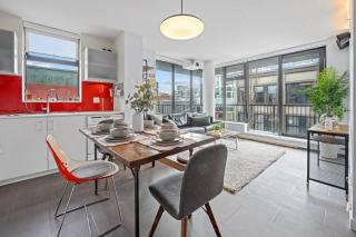 Downtown Vancouver 2BR Heritage Vibe Meets Modern Comfort - Vancouver - 0