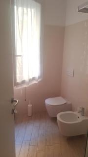 Bright three-room apartment with terrace in Milan - Milan - 3