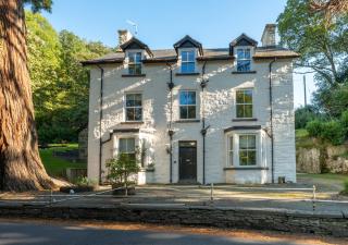 Fairy Glen Apt 3 - Capel Garmon - 2