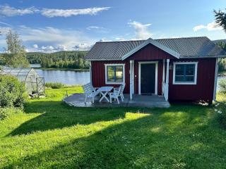 The sea cottage - Herräng - 0