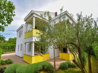 Homely Apartment in Sukošan near Sea - Sukošan - 5