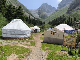 Bulak say YURT camp in Sirota - Altynarasan - 0