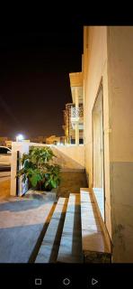 نص بيت - Salalah - 0