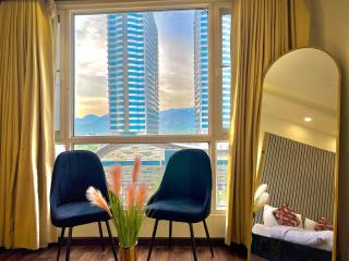 Elysium Tower Mountain View Luxury Apartments Opposite Centaurus Malls Islamabad - Islamabad - 0