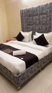 Hotel KAUSHAMBI GRAND - Ghaziabad - 3