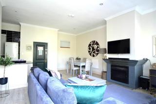 De Medici Top Floor Apartment with Fireplace 1km to Convention Center - Johannesburg - 4