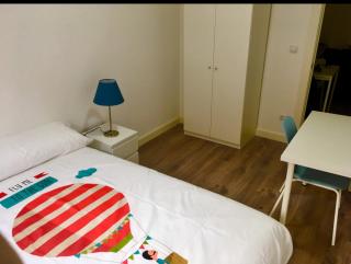 4 bedroom flat - free parking - Saragozza - 8