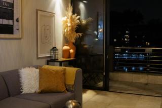 Tyger Lake Luxury Loft - - 5