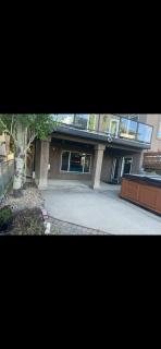 Individual rooms for Hosting - Calgary - 3