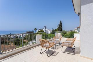 Luxury Seaview Limassol Villa Pool Jacuzzi Sauna - 5