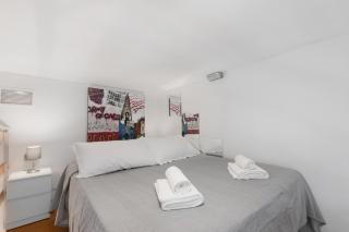 Cathedral in 20min - Design loft - WiFi - AC - Milan - 9