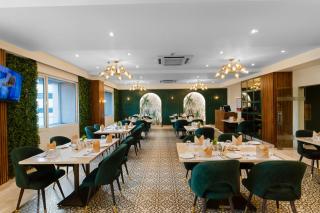 Grand Plaza Lords Inn Jammu - Jammu - 8