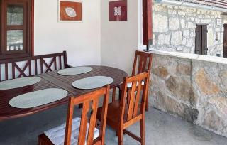 2 Bedroom Stunning Home In Medvida - Medviđa - 3