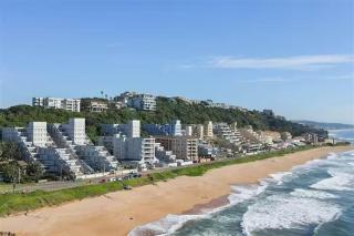 Perna Perna Stunning 3 BR Apartment Sea Views - Durban North - 2