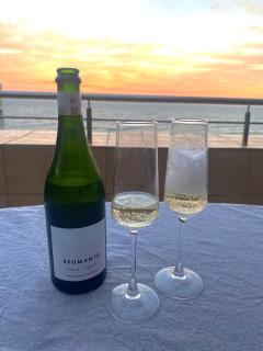 Perna Perna Stunning 3 BR Apartment Sea Views - Durban North - 1