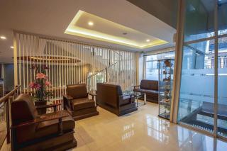 Raffleshom Hotel - Bandung - 9
