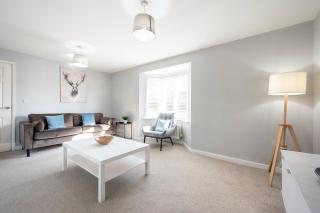 Quiet Location-Fast WiFi -King Beds - Pet Friendly - Colchester - 0