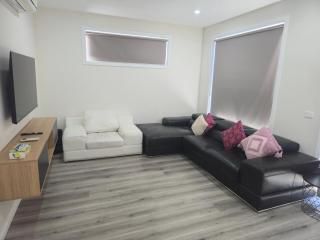 Luxe Nest - Rockbank - 5