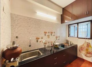 Hotel Manisha Inn - - 9