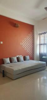 Hotel Manisha Inn - - 1