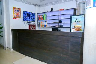 Sri Ram Hotel - - 2